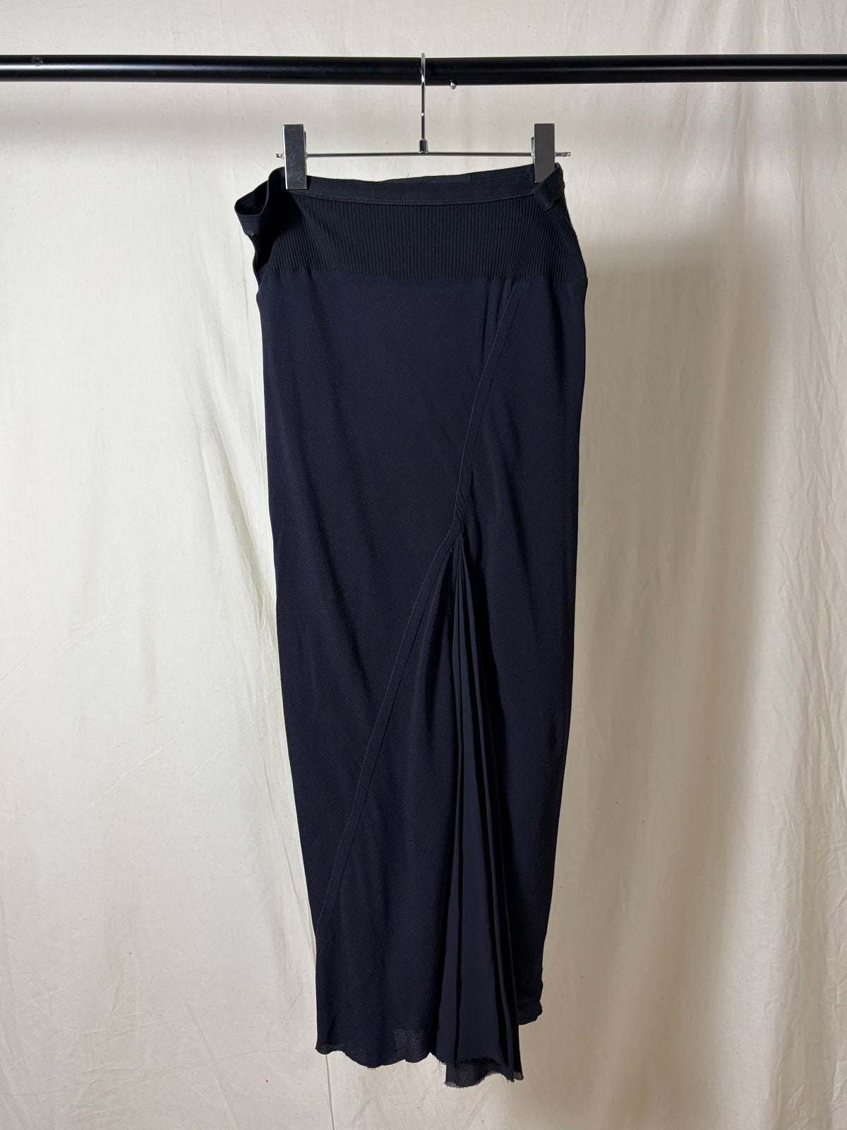 EARLY 2000s MAXI SKIRT