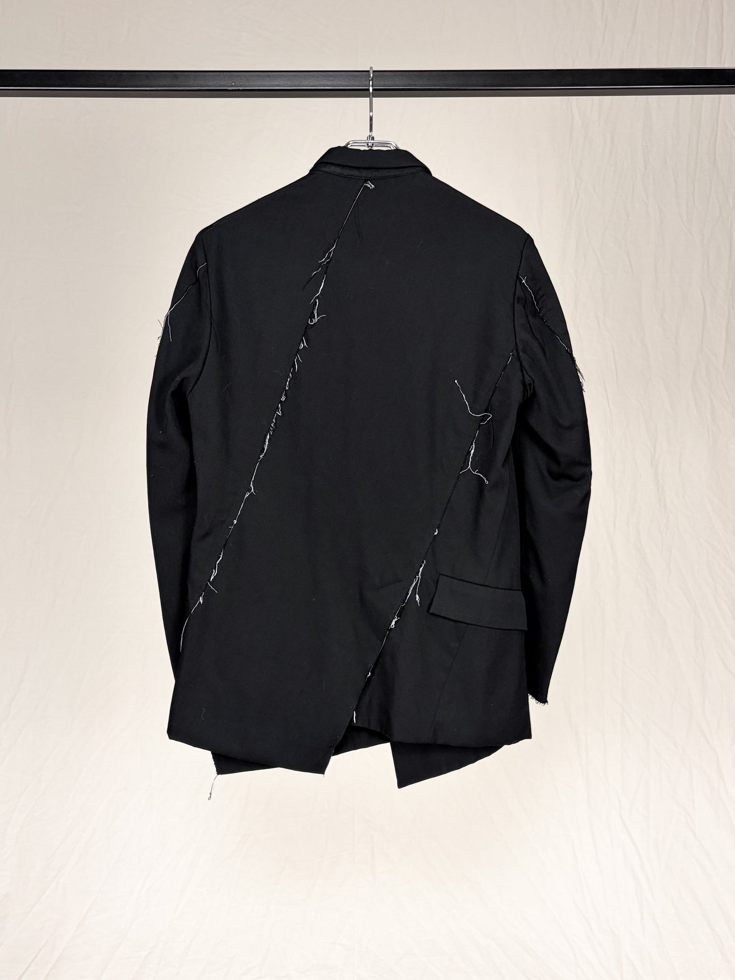 ASYMMETRICAL DISTRESSED BLAZER