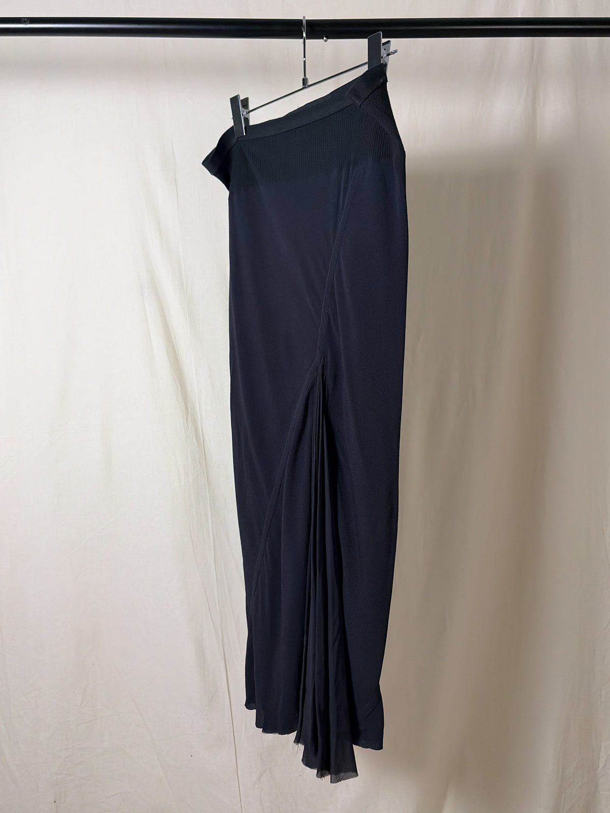 EARLY 2000s MAXI SKIRT