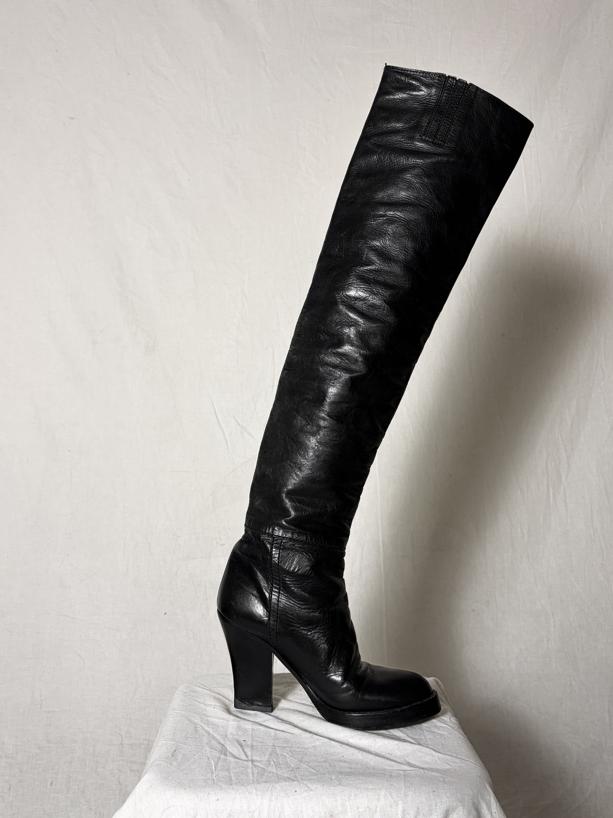 A/W2009 OVER THE KNEE DRAPE LEATHER BOOTS