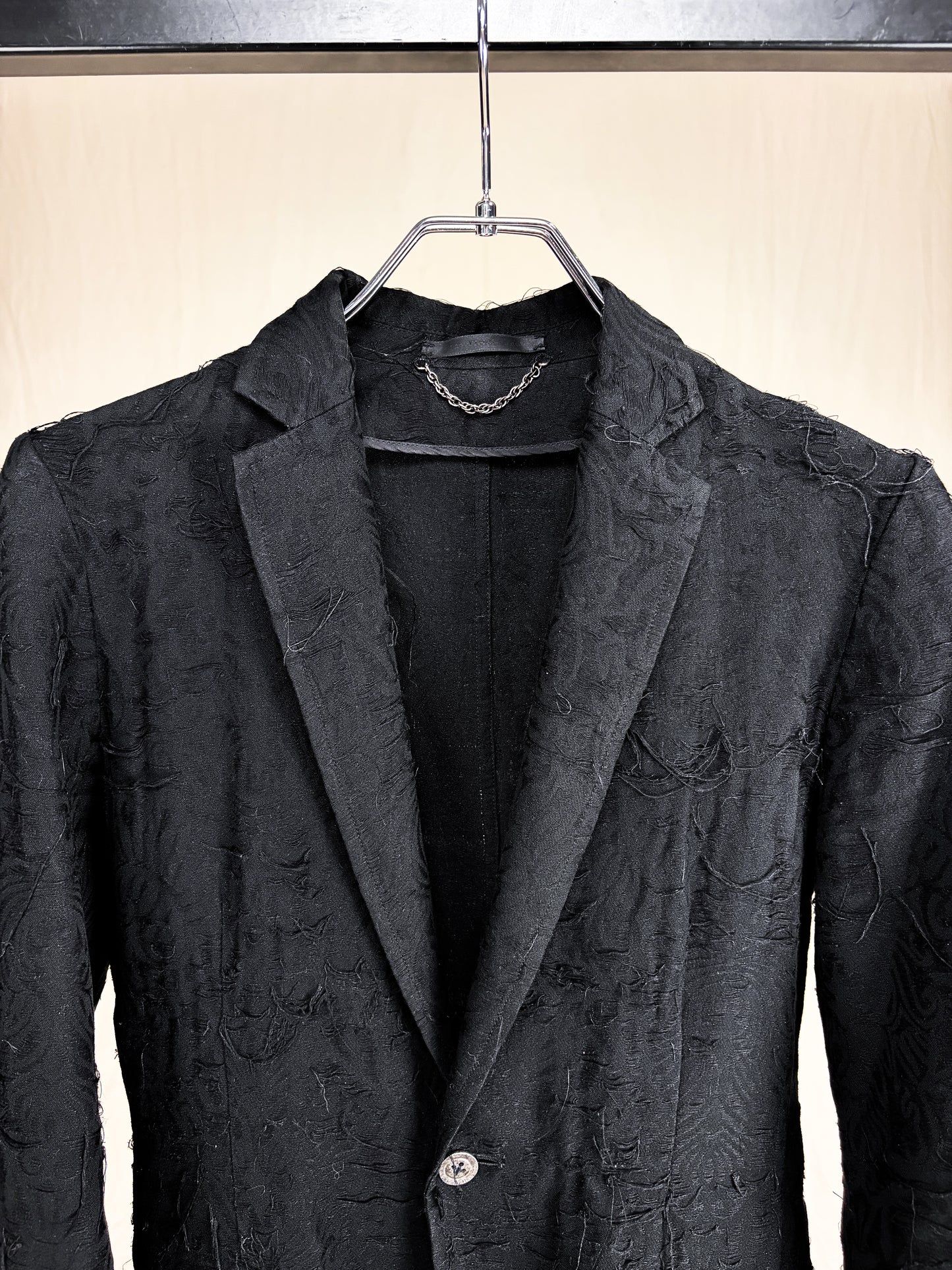 FLORAL DISTRESSED BLAZER