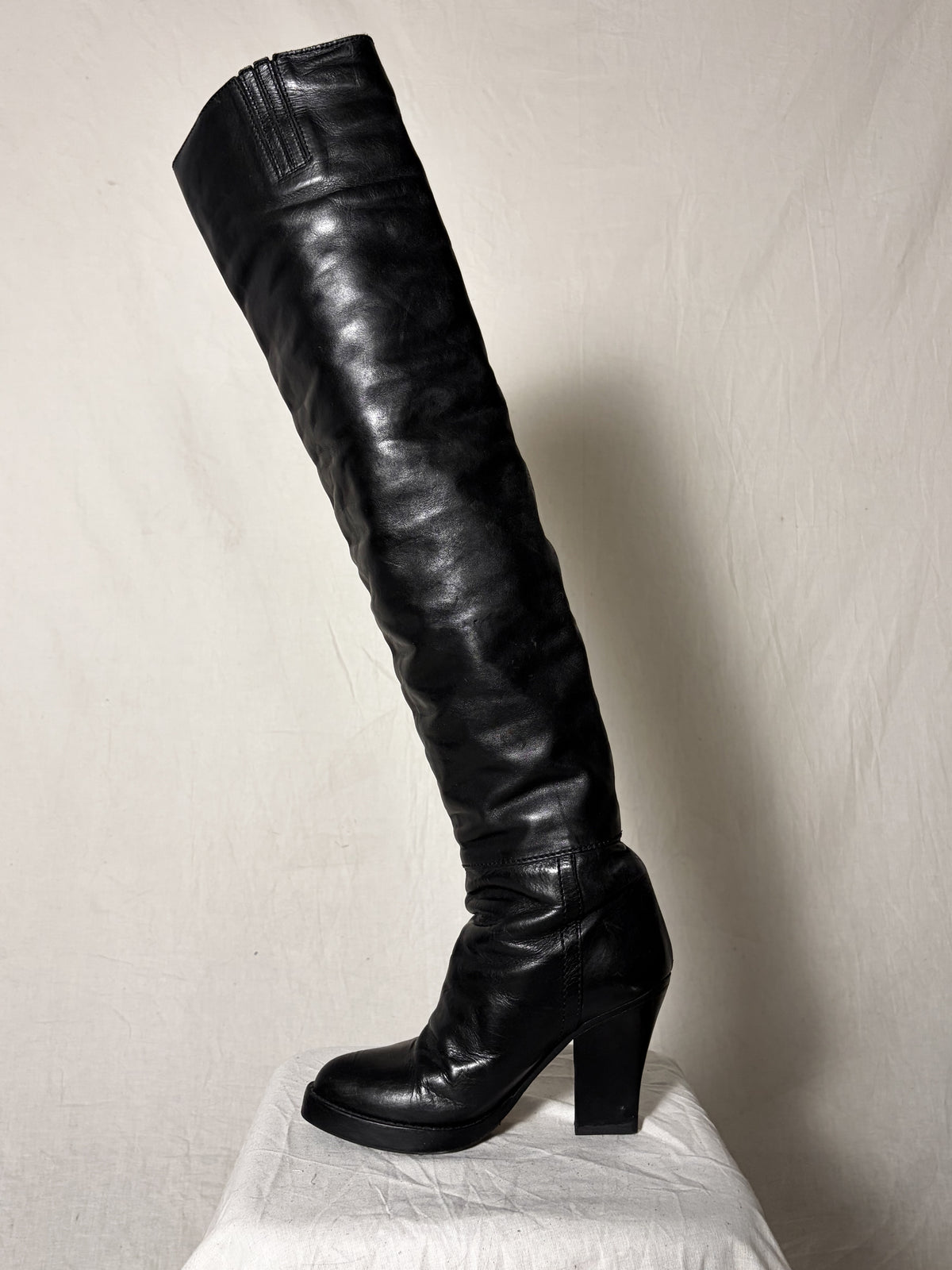 A/W2009 OVER THE KNEE DRAPE LEATHER BOOTS
