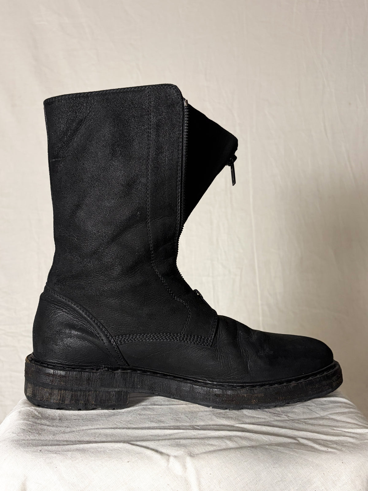 “WILLY A.” DOUBLE FRONT ZIP LEATHER BOOT