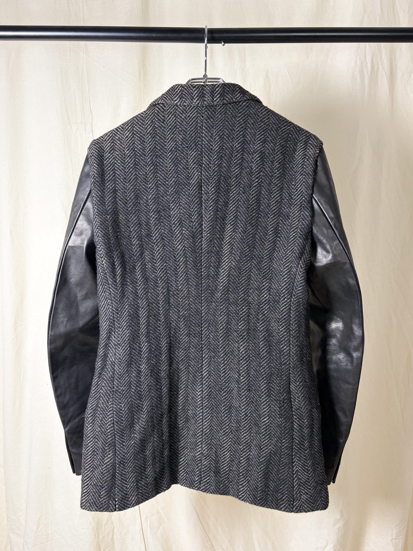 HYBRID HERRINGBONE LEATHER BLAZER