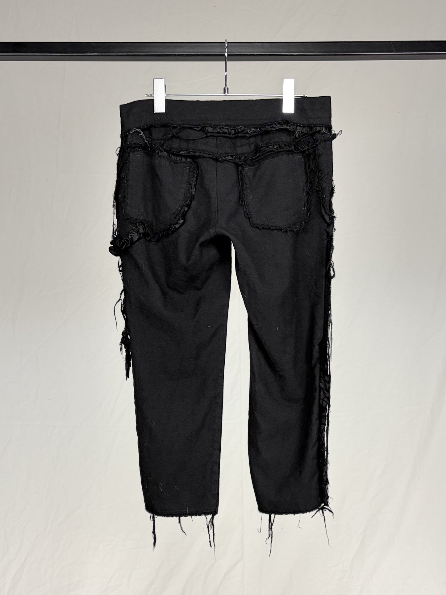 TRICOT A/W 2004 DISTRESSED WOOL CAPRIS