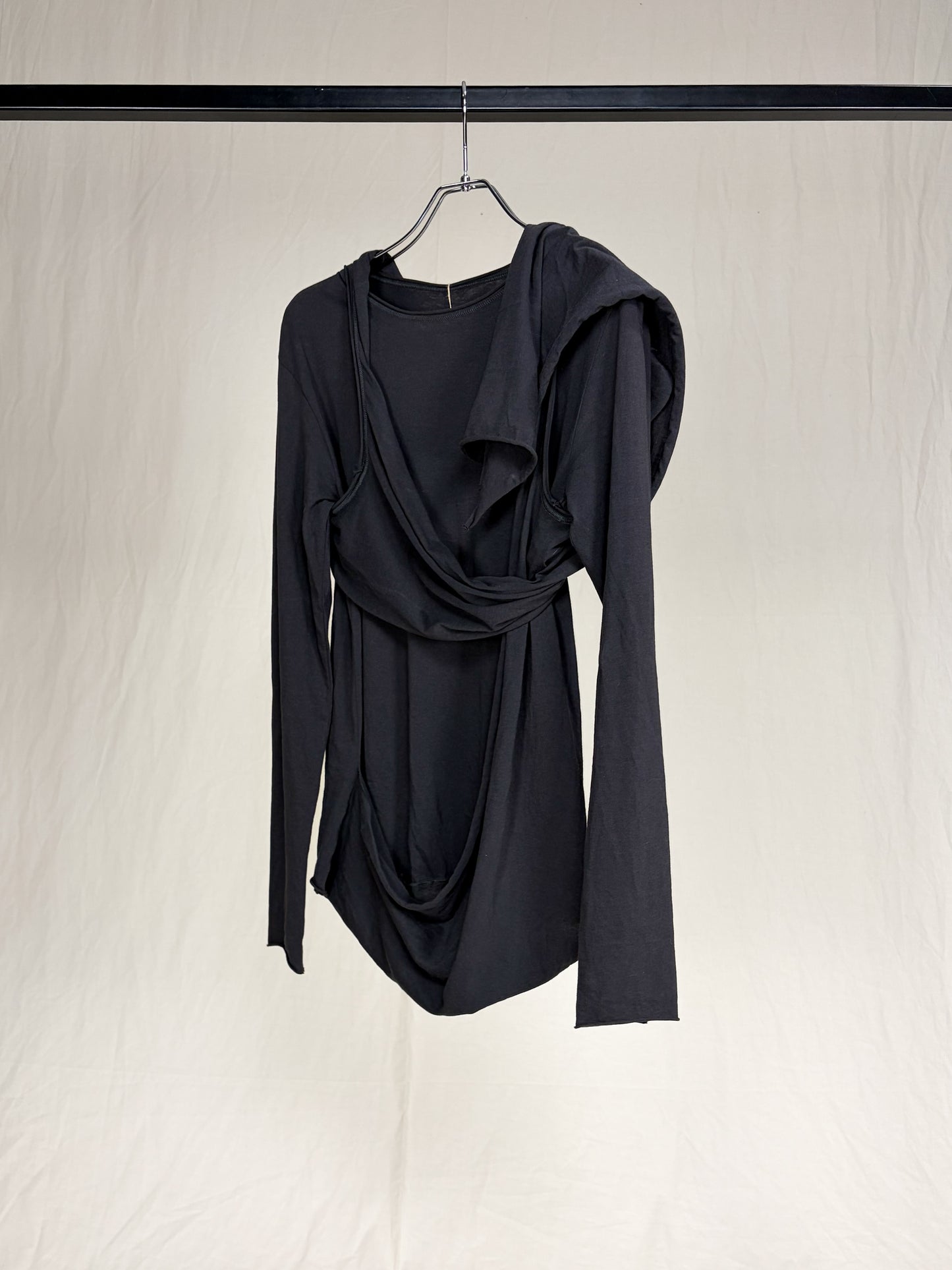 MODULAR WRAP LONGSLEEVE T-SHIRT