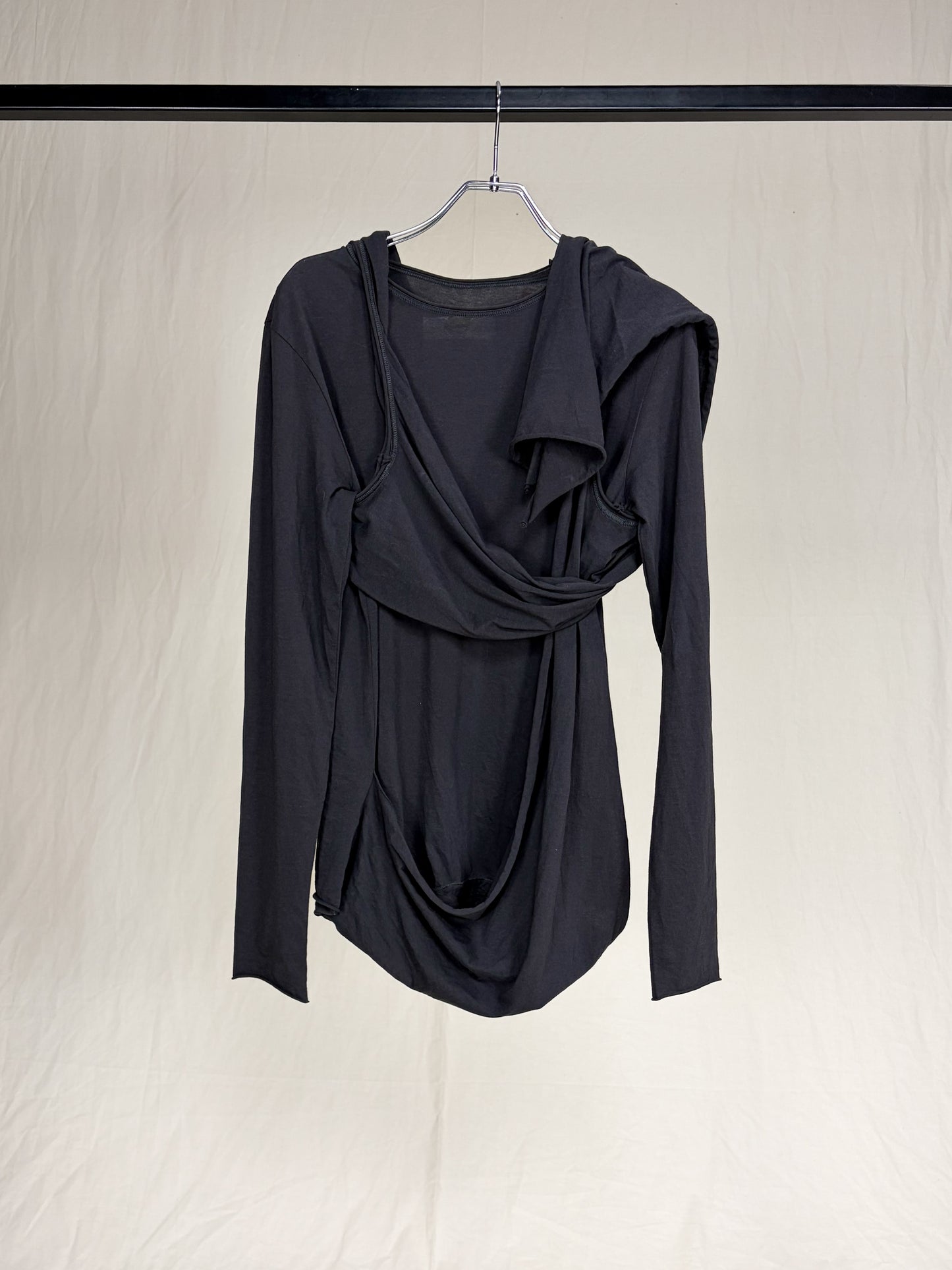 MODULAR WRAP LONGSLEEVE T-SHIRT