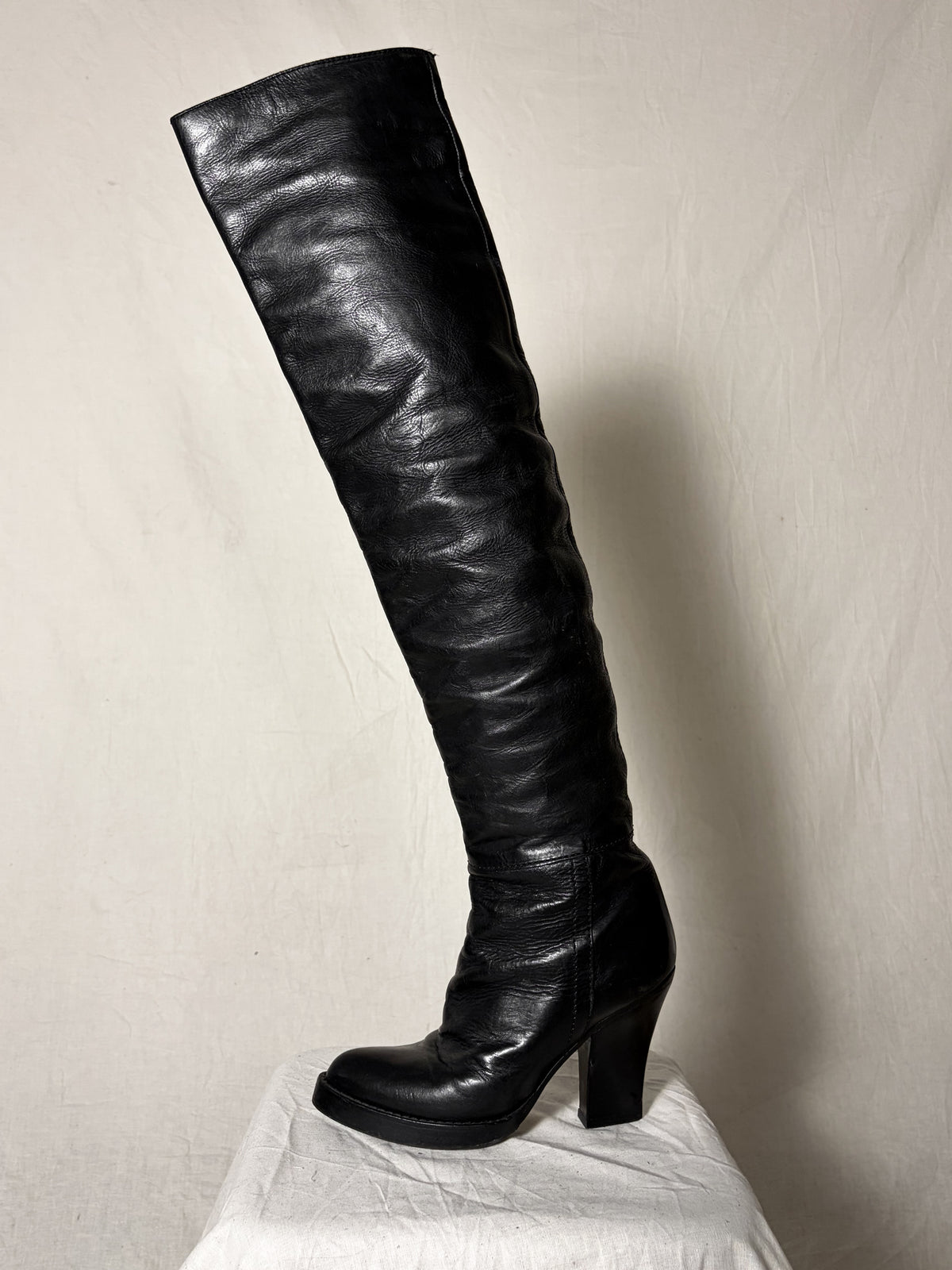 A/W2009 OVER THE KNEE DRAPE LEATHER BOOTS