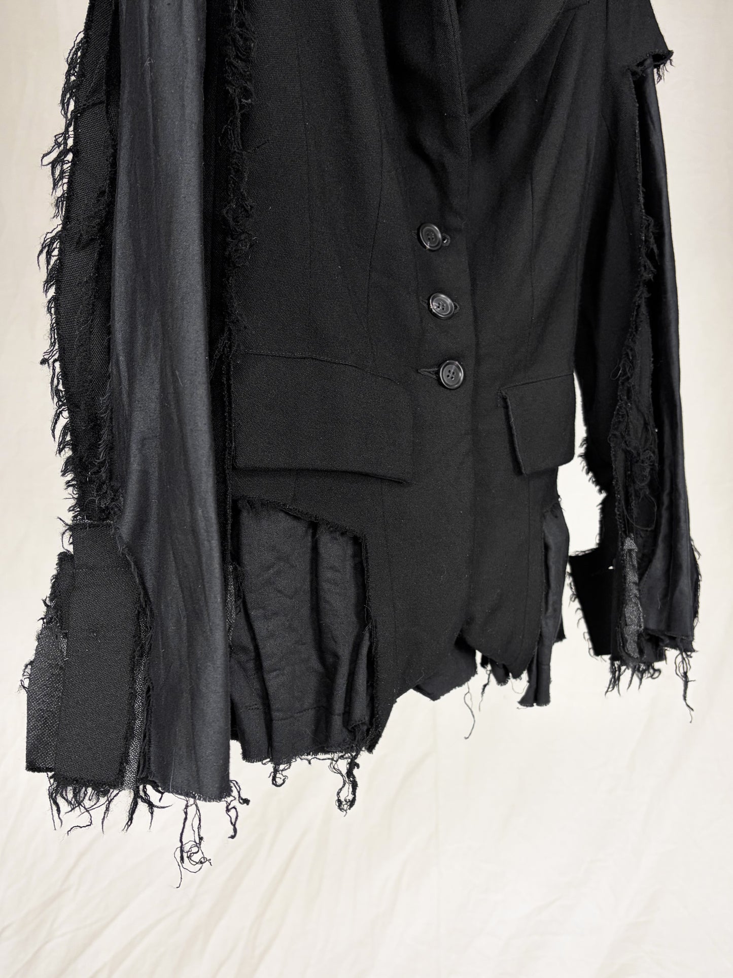 DECONSTRUCTED WOOL JACKET